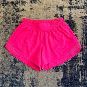 Lululemon Hotty Hot Short ll *Long 4” Size 4 Tall In Pink Highlight